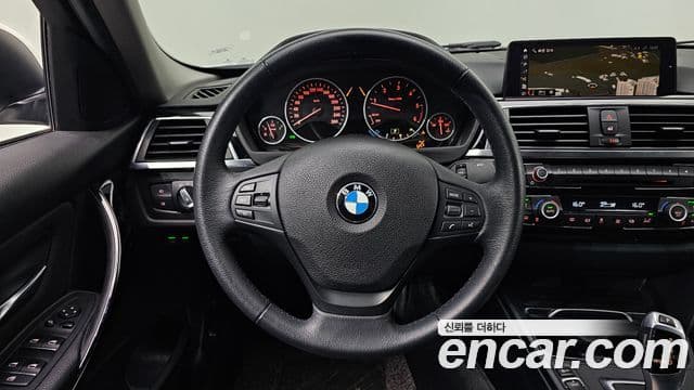 BMW 3시리즈 (F30), 2018 14