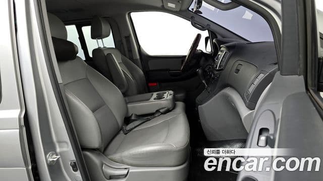 Hyundai The / новый New Grand Starex Smart, 2018 10