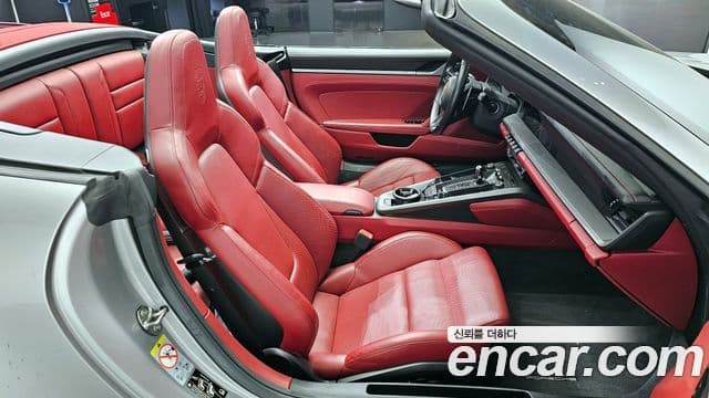 Porsche 911 (992) Carrera 4S кабриолет, 2020 10