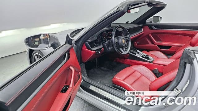 Porsche 911 (992) Carrera 4S кабриолет, 2020 11