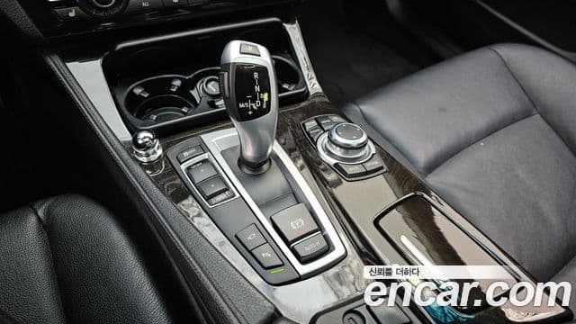 BMW 5시리즈 (F10), 2013 9