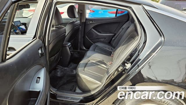 Kia K5 LPI Smart, 2013 11