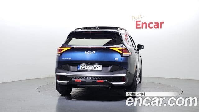 Kia Sportage 5세대 гибрид Signature Gravity 4WD, 2023 4
