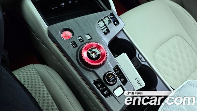 Kia Sportage 5세대 гибрид Signature Gravity 4WD, 2023 9