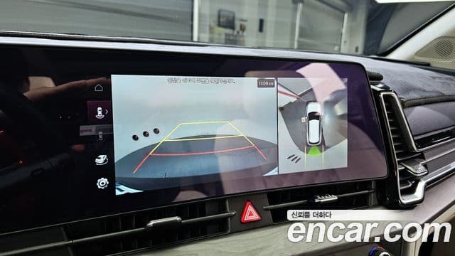 Kia Sportage 5세대 гибрид Signature Gravity 4WD, 2023 16