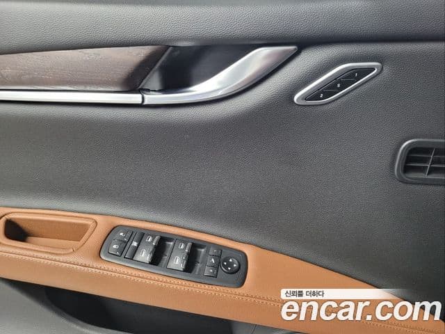 Maserati 기블리 3세대, 2022 12