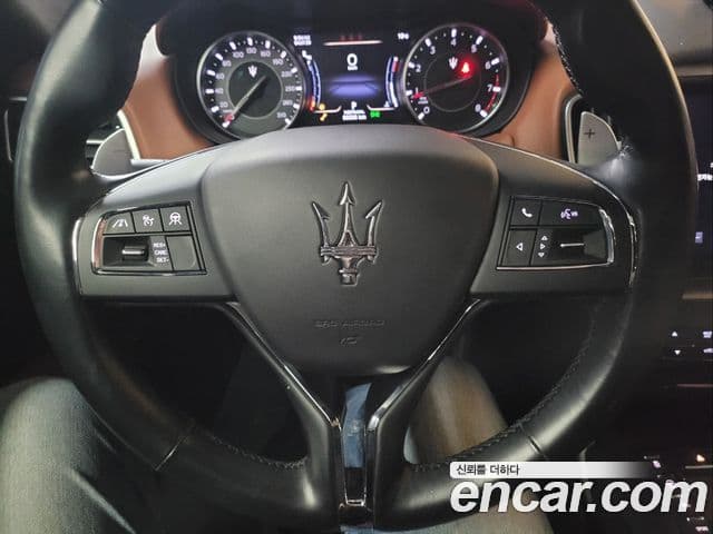 Maserati 기블리 3세대, 2022 13