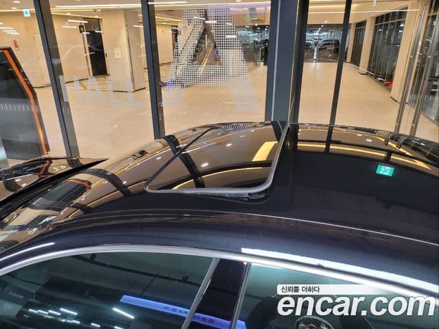 Maserati 기블리 3세대, 2022 19