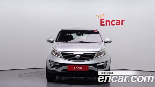 Kia Sportage R люксовая версия, 2013 3