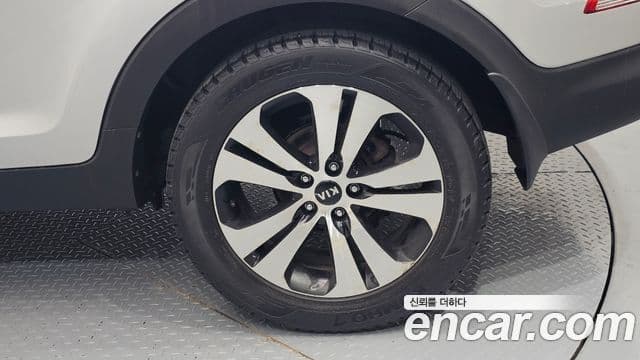 Kia Sportage R люксовая версия, 2013 все фото