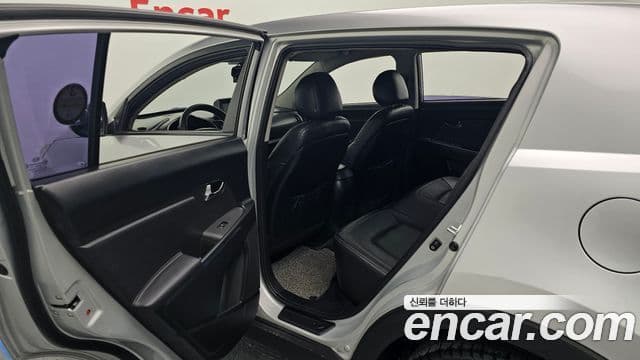 Kia Sportage R люксовая версия, 2013 19