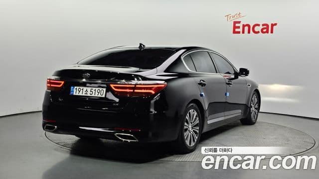 Kia The / новый New K9 Prestige, 2018 2