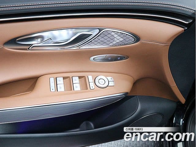 Genesis GV70, 2023 9