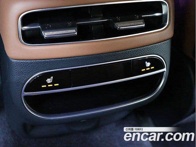 Genesis GV70, 2023 10