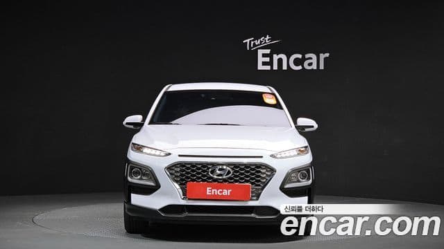Hyundai Kona гибрид Special, 2020 3
