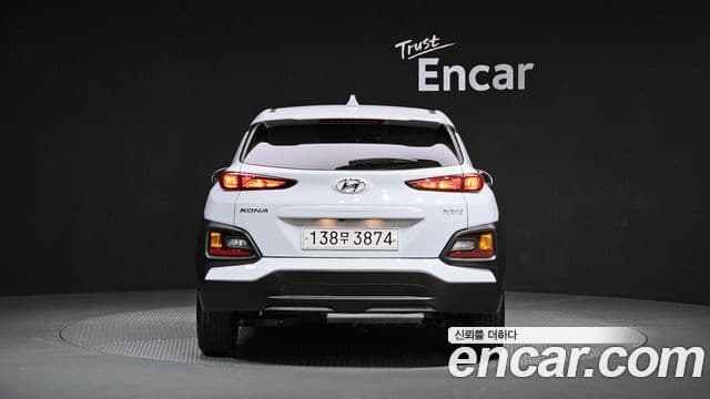 Hyundai Kona гибрид Special, 2020 4