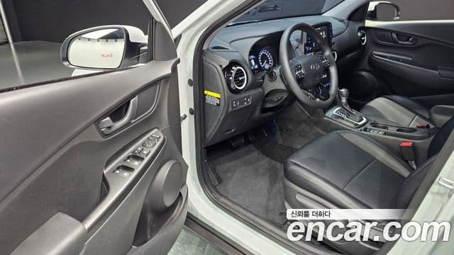 Hyundai Kona гибрид Special, 2020 11