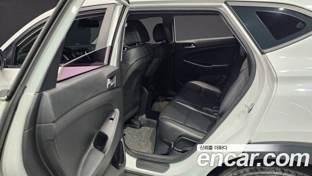 Hyundai All New Tucson Modern, 2017 12