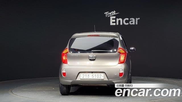 Kia All New Morning Luxury, 2012 4