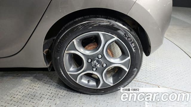 Kia All New Morning Luxury, 2012 все фото