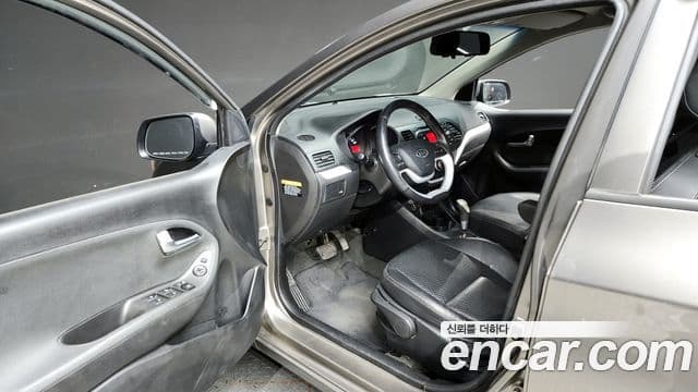 Kia All New Morning Luxury, 2012 10