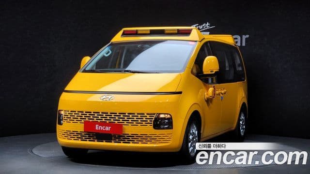 Hyundai Staria 11인승, 2022 1
