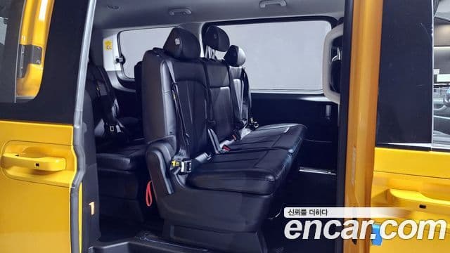 Hyundai Staria 11인승, 2022 12