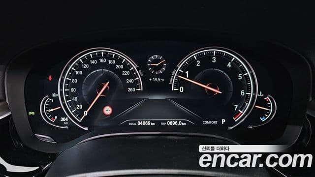 BMW 5시리즈 (G30) 530i M Sport Plus, 2017 8