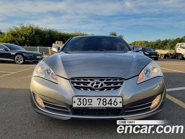 Hyundai Genesis купе 200 турбо P, 2009 3