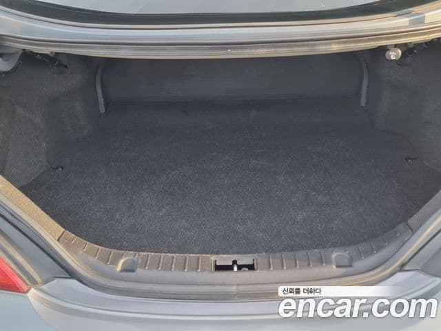 Hyundai Genesis купе 200 турбо P, 2009 20