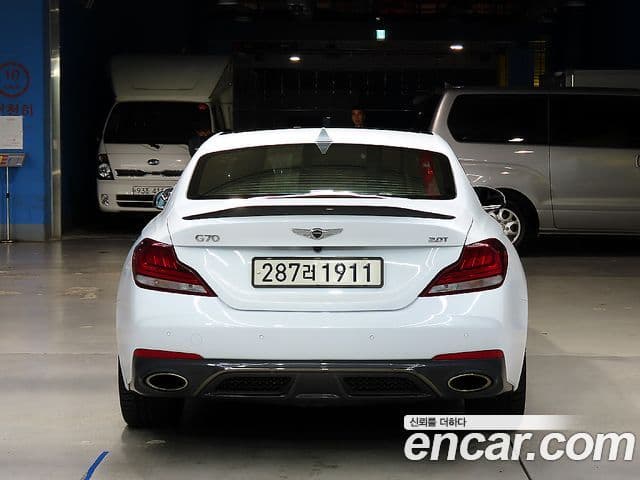Genesis G70 Sport пакет, 2019 3