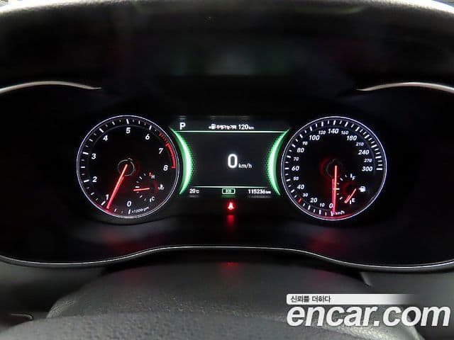 Genesis G70 Sport пакет, 2019 9