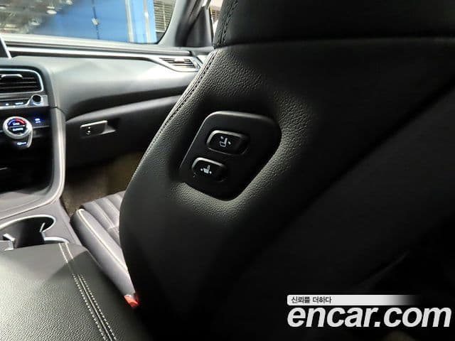 Genesis G70 Sport пакет, 2019 16