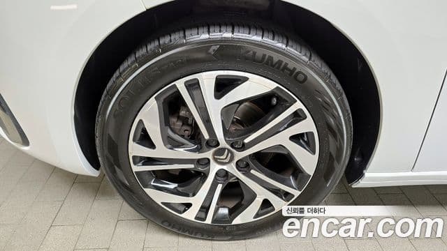 Ситроен / DS Grand C4 피카소 1.6 B-HDI Feel (название комплектации), 2018 все фото