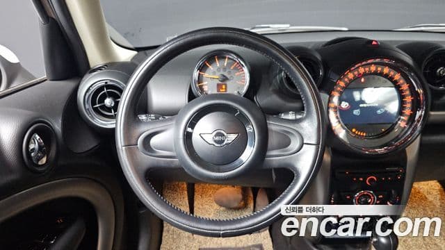 Mini Cooper D Countryman 1세대, 2015 13