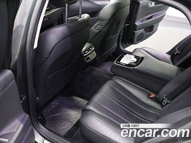 Genesis G80 (RG3) бензин 2.5 турбо 2WD, 2021 15