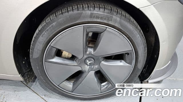 Tesla модель 3 Long Range AWD, 2020 все фото