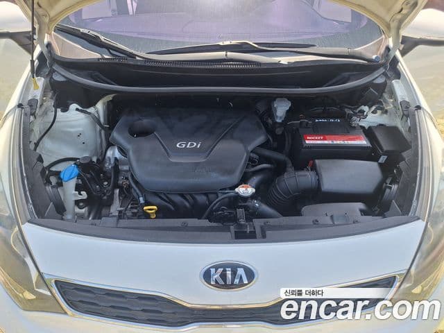 Kia All New Pride Luxury, 2013 20