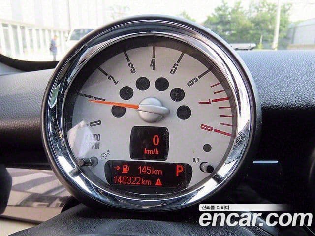 Mini Cooper купе, 2012 8