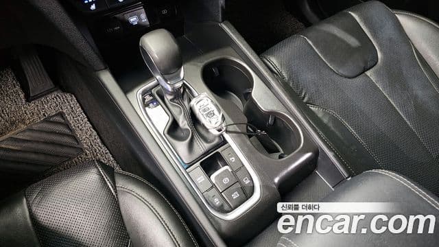 Hyundai Santa Fe TM Premium, 2019 9