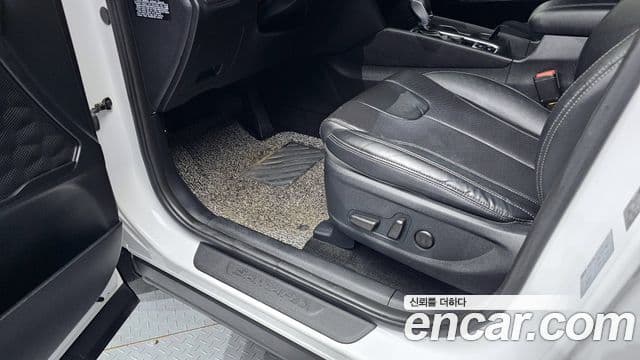 Hyundai Santa Fe TM Premium, 2019 14