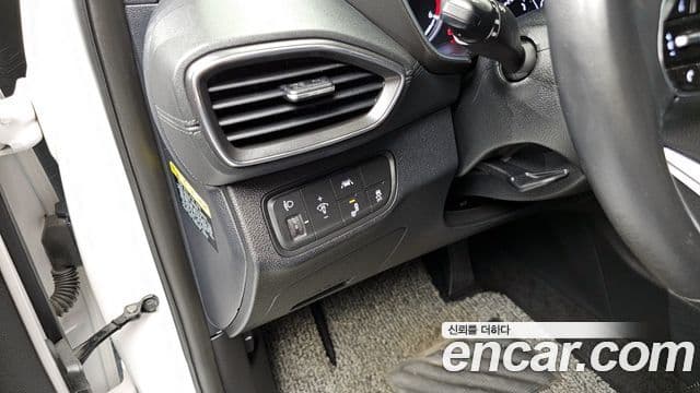 Hyundai Santa Fe TM Premium, 2019 15