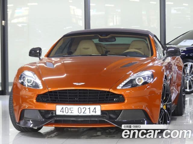Aston Martin 뱅퀴시 S 6.0 V12 Volante, 2016 1