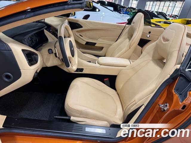 Aston Martin 뱅퀴시 S 6.0 V12 Volante, 2016 7