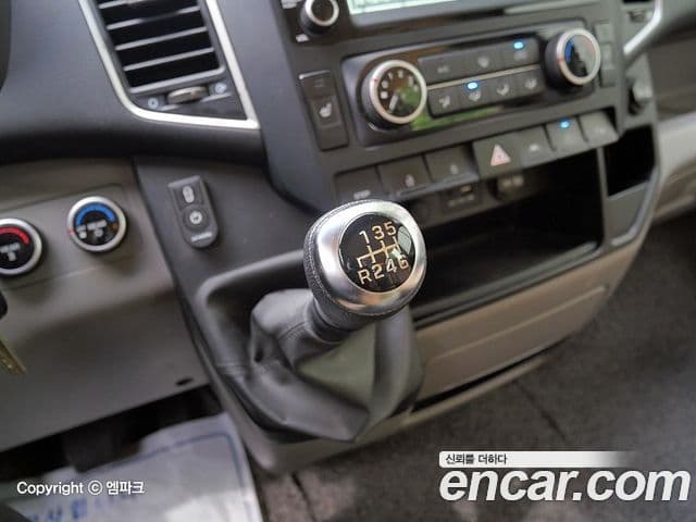 Hyundai 쏠라티 кемпер, 2015 8