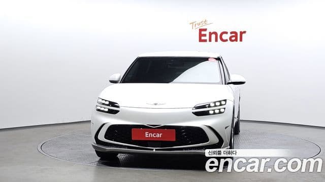 Genesis GV60 Standard, 2022 3