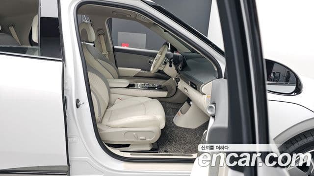 Genesis GV60 Standard, 2022 11