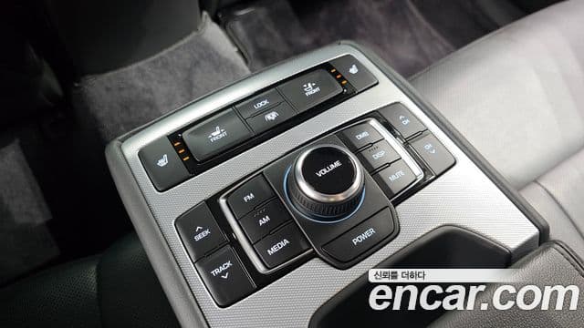 Genesis G80 Premium Luxury, 2017 18