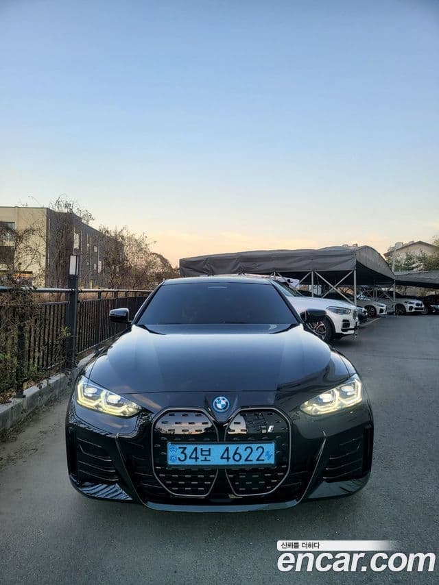 BMW i4 eDrive40 M Sport Pro, 2023 1