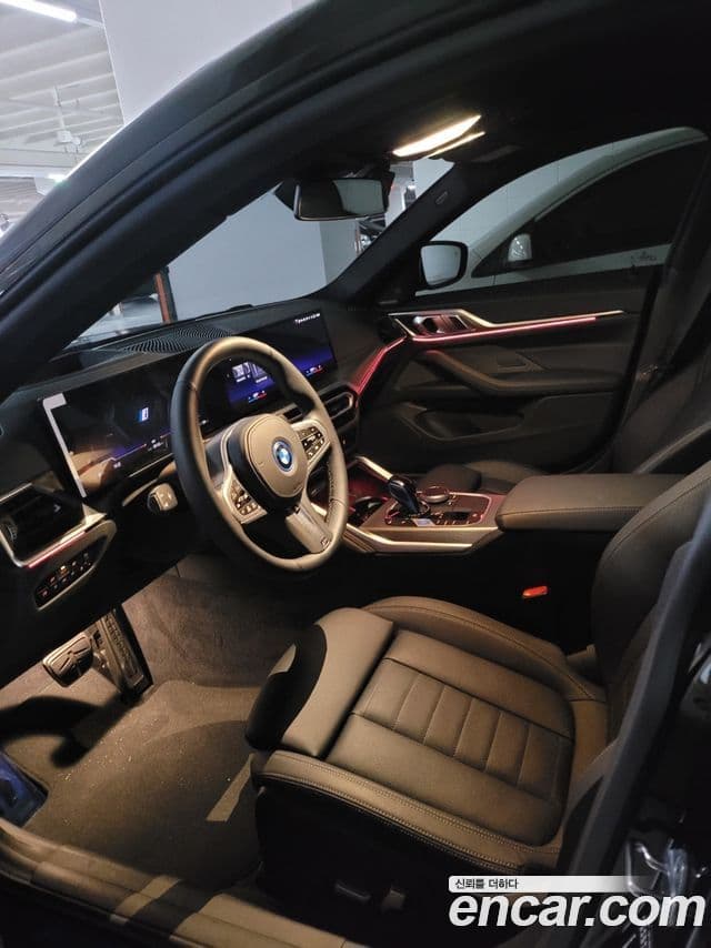 BMW i4 eDrive40 M Sport Pro, 2023 7